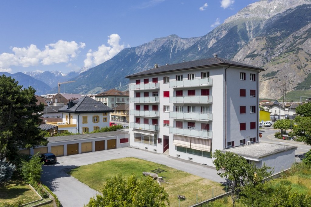 Vendu! Appartement à rénover au formidable potentiel ! - 1