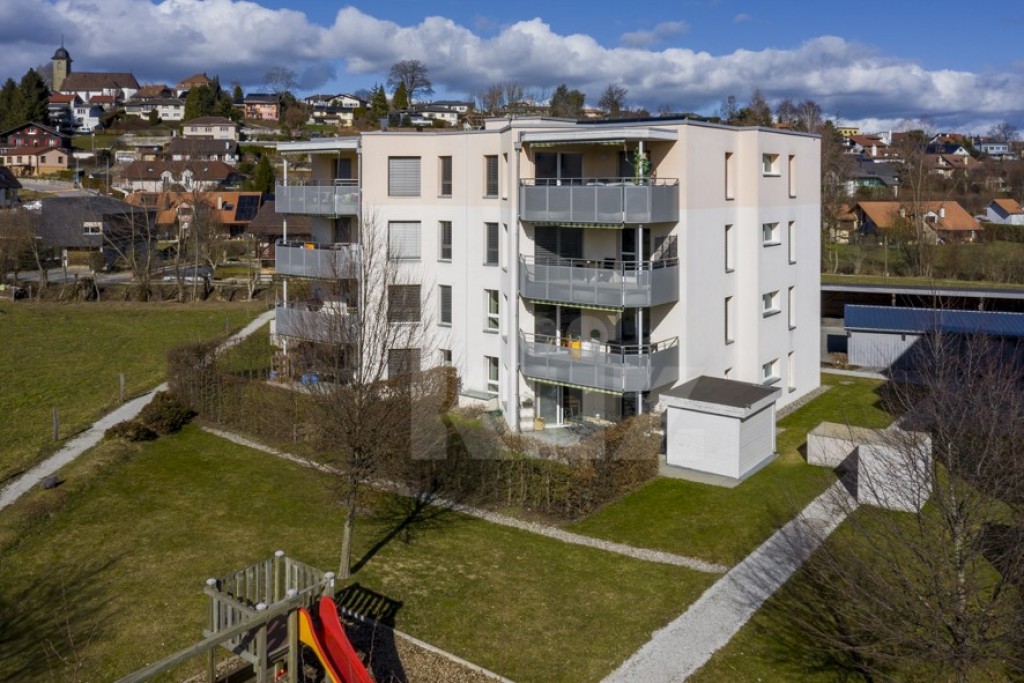 Très bel appartement avec charmant petit jardin de 55 m2 - 1