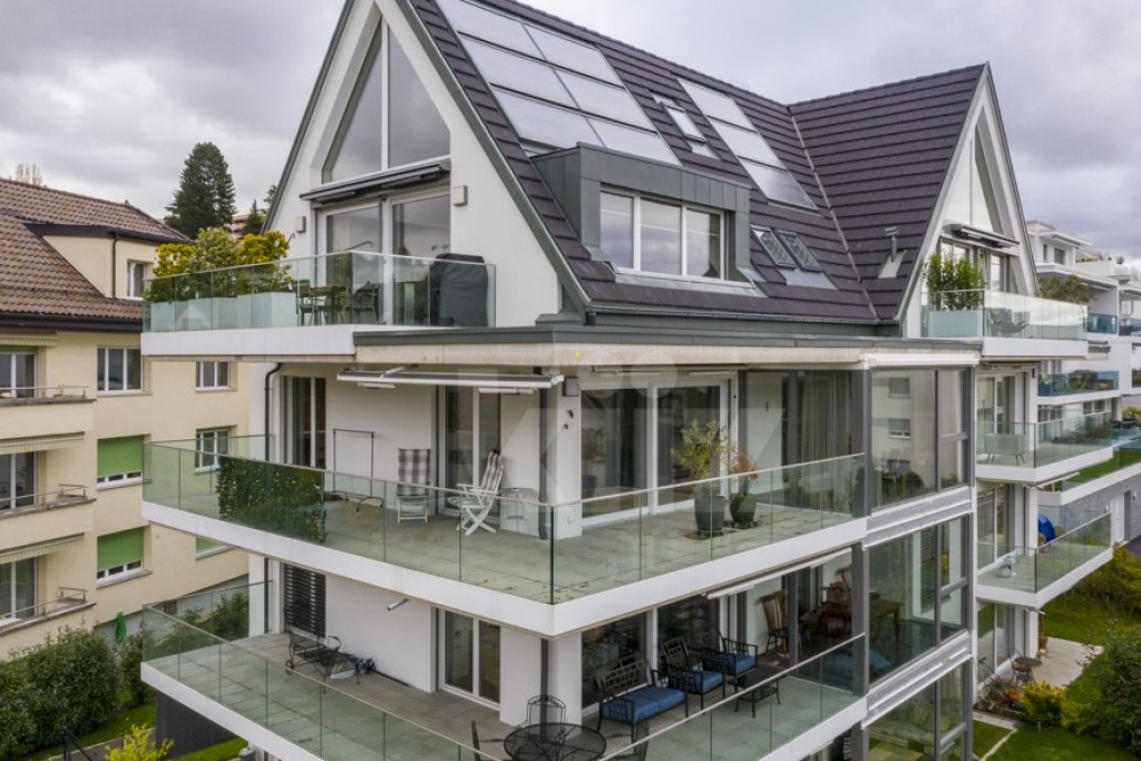 VENDU! Opportunité rare! Superbe appartement de standing - 1