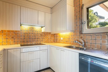 VENDU ! Bel appartement avec vue imprenable sur le Lac - 5