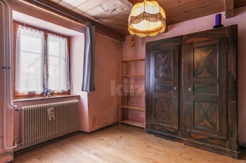 VENDU ! Maison mitoyenne avec grand potentiel - 7
