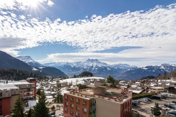 VENDU ! Charmant appartement avec balcon et vue panoramique - 8