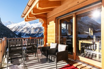 VENDU ! Magnifique chalet familial avec vue imprenable - 2