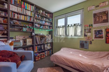 VENDU ! Bel appartement traversant avec grande terrasse - 9