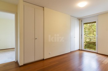 VENDU! Appartement avec grand balcon et vue sur le Lac - 9