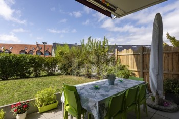 VENDU! Magnifique appartement avec jardin privatif - 12