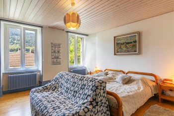 Belle maison avec jardin et potentiel d'aménagement - 9