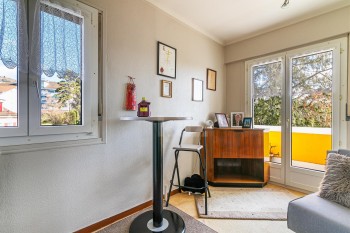 VENDU! Bel appartement avec vue panoramique sur le Lac - 10