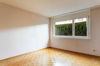 VENDU ! Bel appartement avec vue imprenable sur le Lac - 8