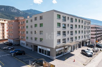 VENDU ! Bel appartement avec loggia et vue dégagée - 11