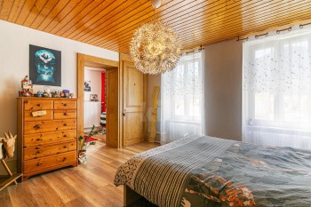 Belle maison avec jardin et potentiel d'aménagement - 7