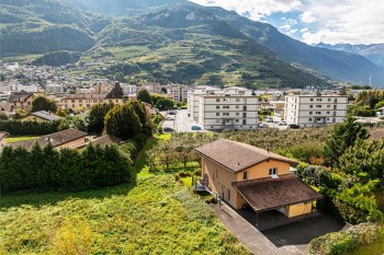 VENDU ! Splendide familiale avec jardin et local indépendant - 12