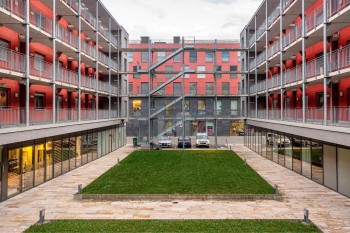 VENDU! Bel appartement traversant avec loggia - 12