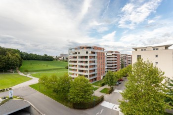 VENDU! Bel appartement traversant avec loggia - 5