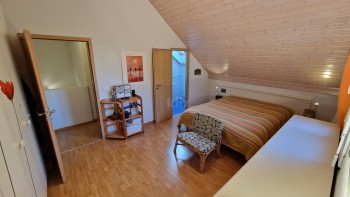 VENDU! Magnifique villa avec jardin, piscine et vue dégagée - 5