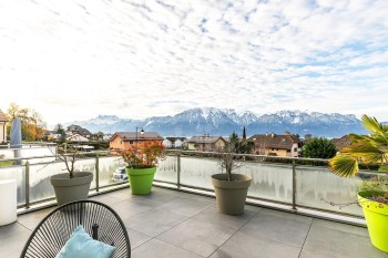 VENDU ! Belle villa avec vue sur le Lac et les montagnes - 2