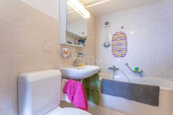 VENDU! Charmante maison avec jardin et vue sur les montagnes - 7