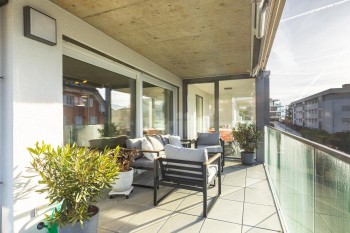 VENDU ! Splendide appartement de standing avec grand balcon - 9