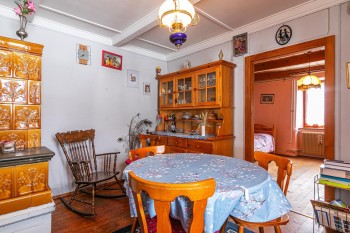 VENDU ! Maison mitoyenne avec grand potentiel - 4