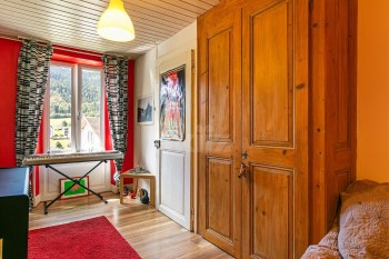 Belle maison avec jardin et potentiel d'aménagement - 8