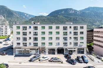 VENDU ! Bel appartement avec loggia et vue dégagée - 12