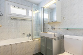 VENDU ! Bel appartement traversant avec balcon - 6