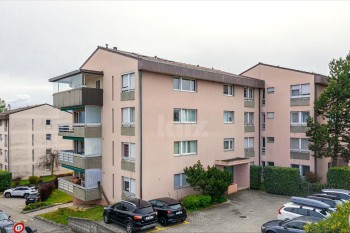 VENDU !Bel appartement avec vue sur le Lac, piscine et sauna - 12