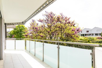 VENDU ! Charmant appartement avec grand balcon - 2