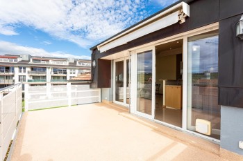 VENDU ! Bel appartement traversant avec terrasse - 5