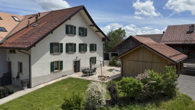 Belle maison composée de deux logements