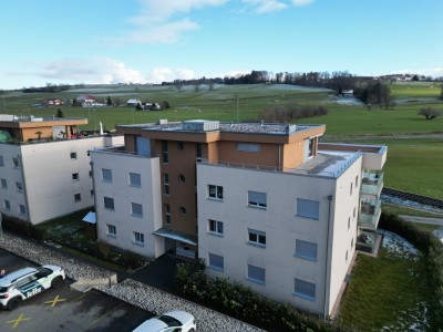 VENDU ! Bel appartement de 2.5 pièces avec grand balcon