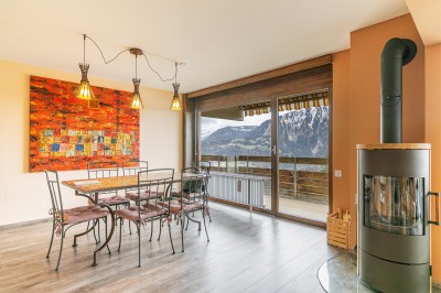 VENDU ! Bel appartement avec balcons et vue panoramique