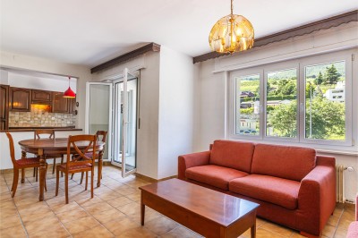 VENDU ! Bel appartement avec loggia et vue dégagée