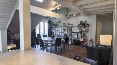 Superbe duplex sous les toits avec balcon