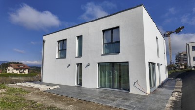 Superbe villa contemporaine de 250m2 aux finitions soignées