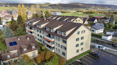 Au calme, spacieux trois pièces avec potentiel