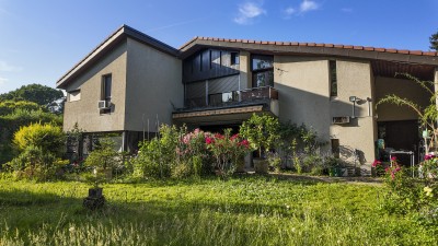 Magnifique maison d'architecte avec jardin arboré