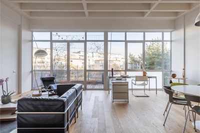 Superbe loft avec balcon