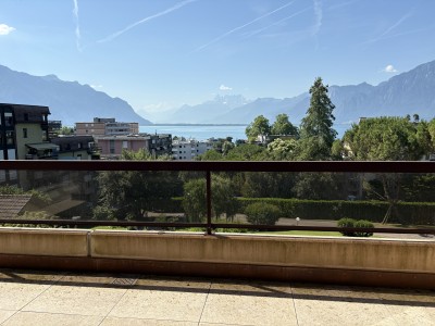 Splendide appartement avec vue panoramique sur le lac