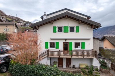 Charmante maison villageoise avec jardin et vue dégagée