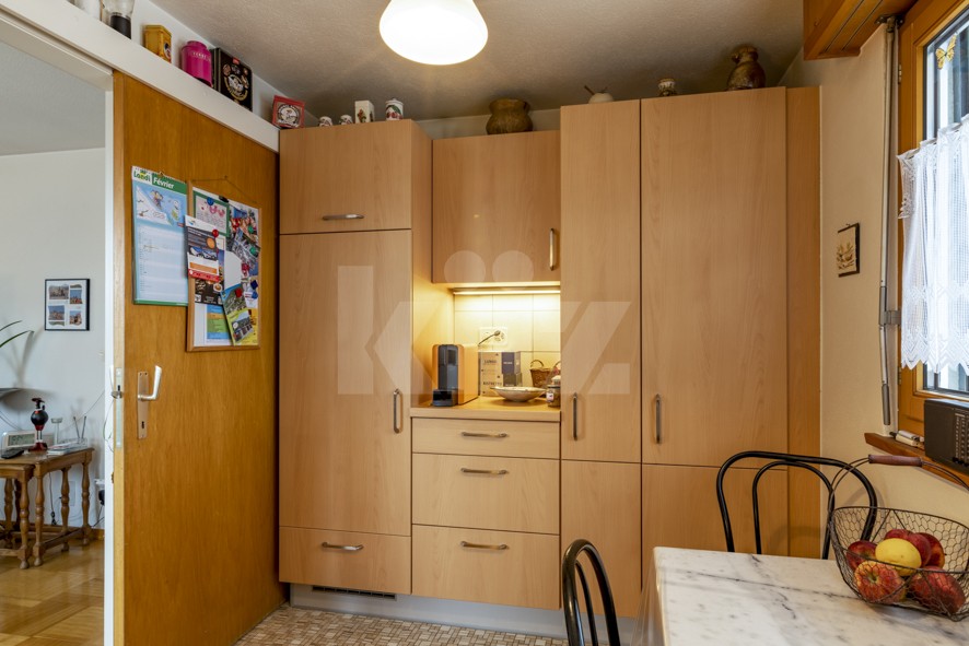 VENDU ! Joli petit immeuble de deux appartements de 4 pièces - 6