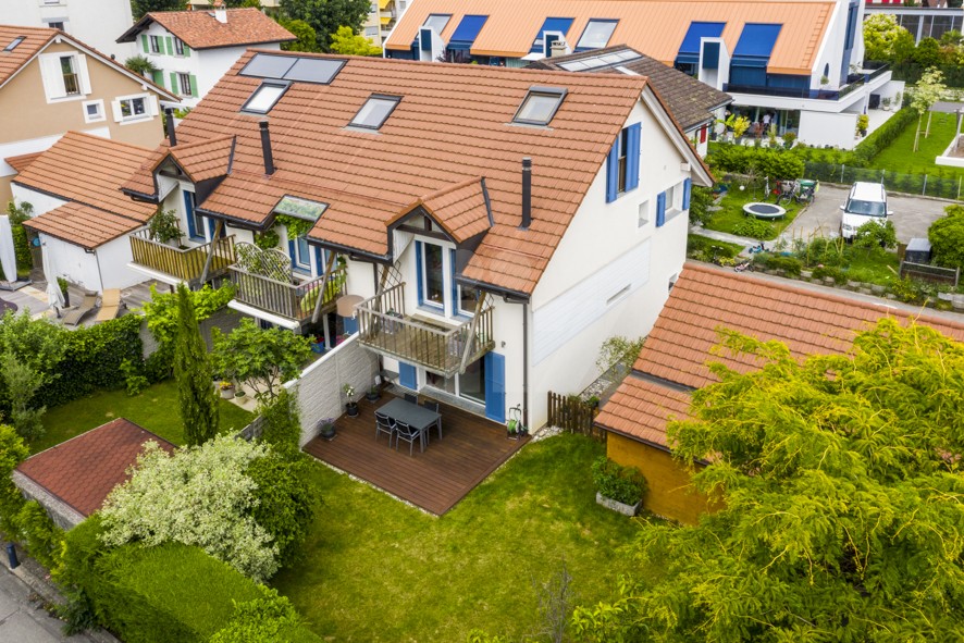 Vendu! Très jolie maison mitoyenne avec superbe jardin - 12