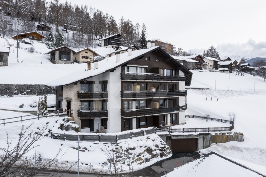 VENDU ! Point de départ idéal pour la randonnée et le ski - 12