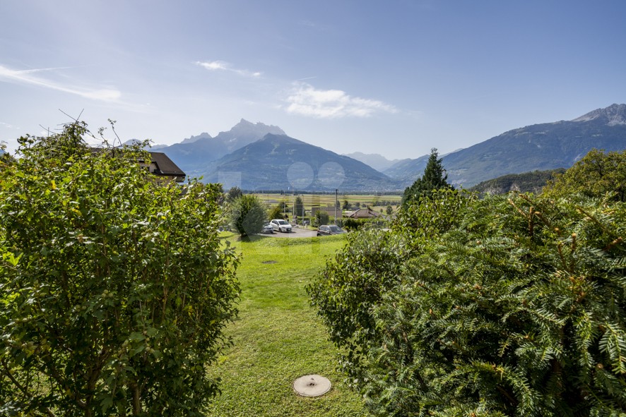 Bel appartement avec terrasse et vue dégagée - 11