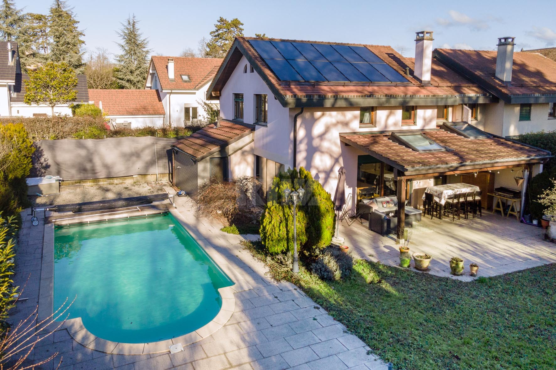 VENDU ! Magnifique villa familiale avec piscine - 1