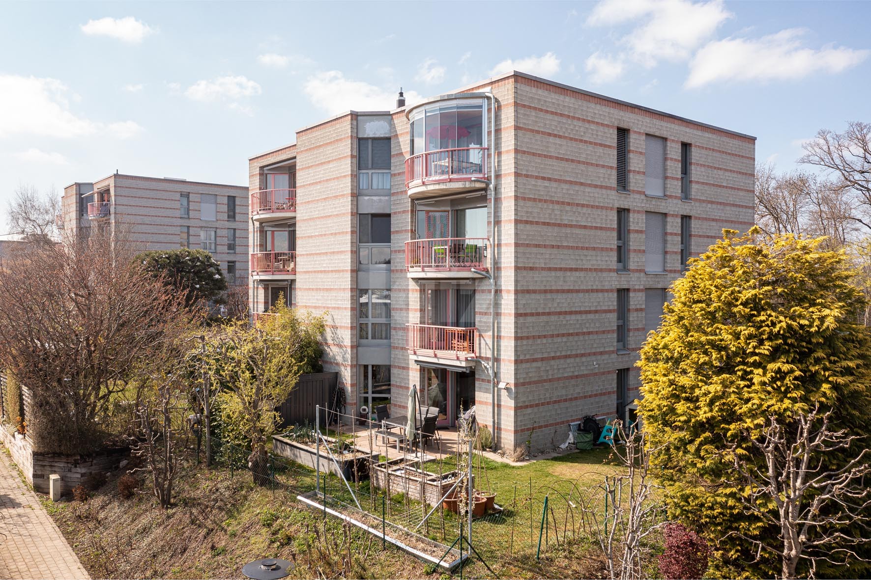 VENDU ! Bel appartement lumineux avec terrasse et jardin - 12