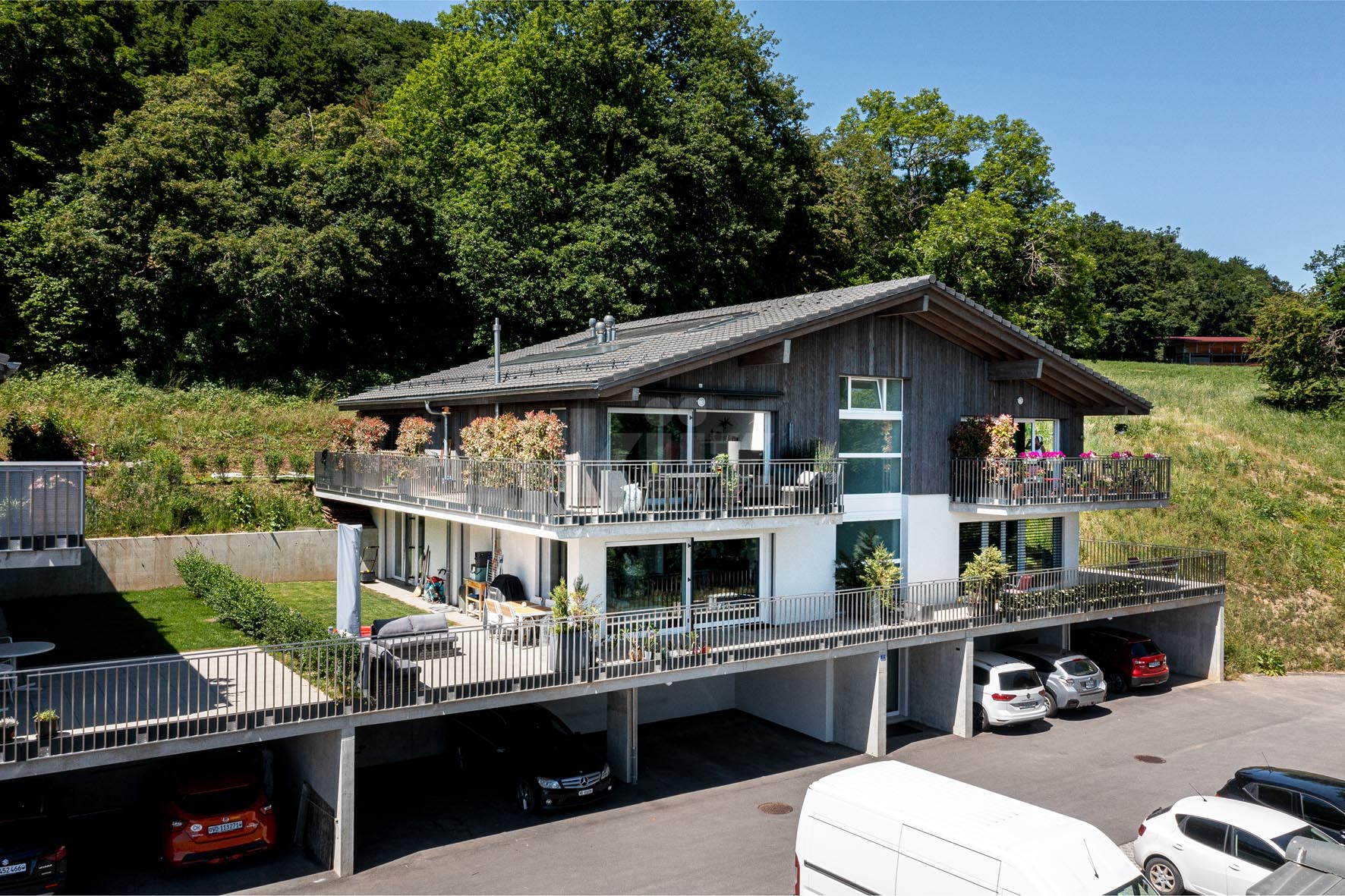 VENDU ! Magnifique appartement avec terrasse et jardin - 12