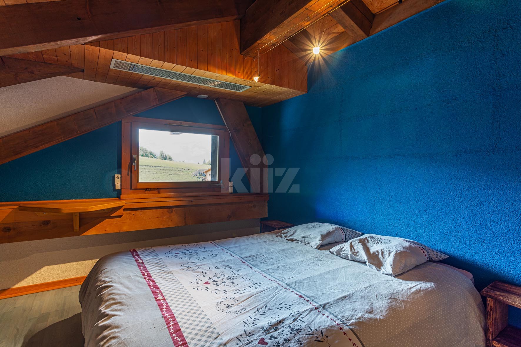 Duplex traversant avec balcon et vue panoramique - 8