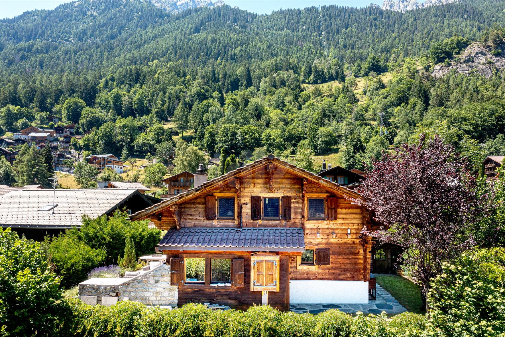 VENDU ! Magnifique chalet avec vue imprenable sur les Alpes - 12