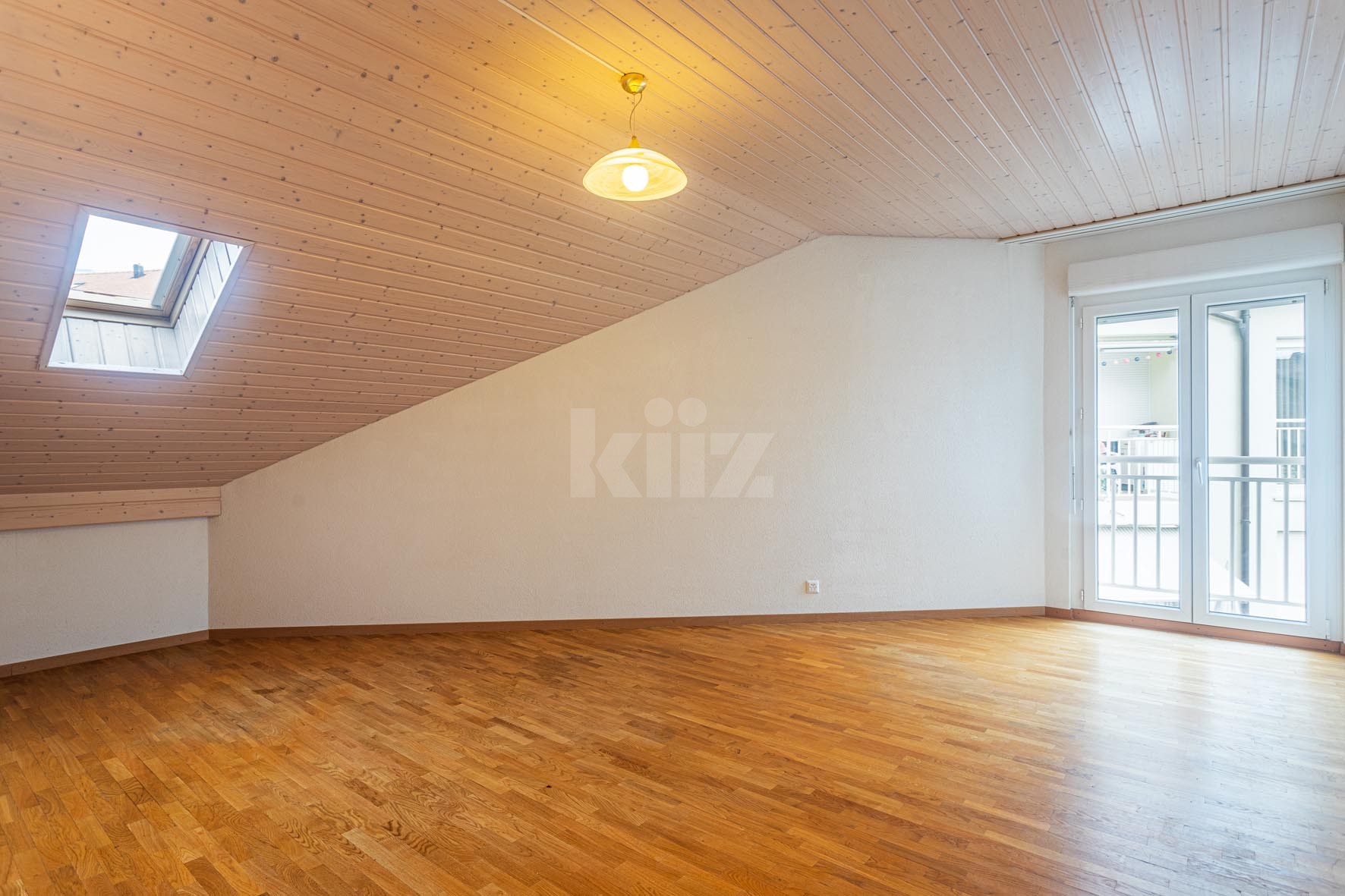 Bel appartement très spacieux avec balcon - 10